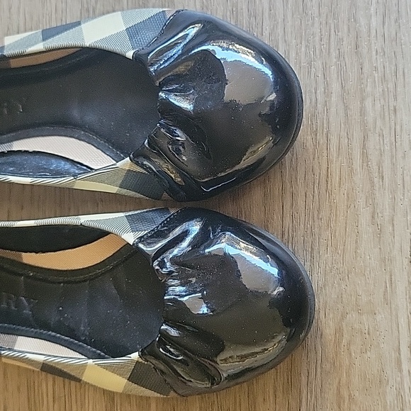 Burberry flat shoes - Picture 4 of 5